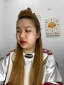 Odette68 online show from February 26, 12:31 am