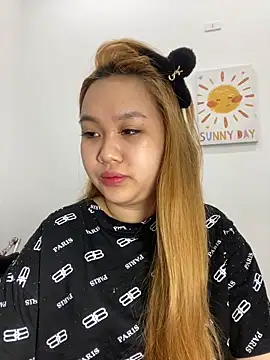 Odette68 online show from March 1, 12:01 am