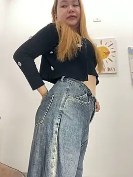 Odette68 online show from March 23, 1:09 am