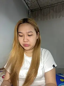 Odette68 online show from May 16, 11:25 pm