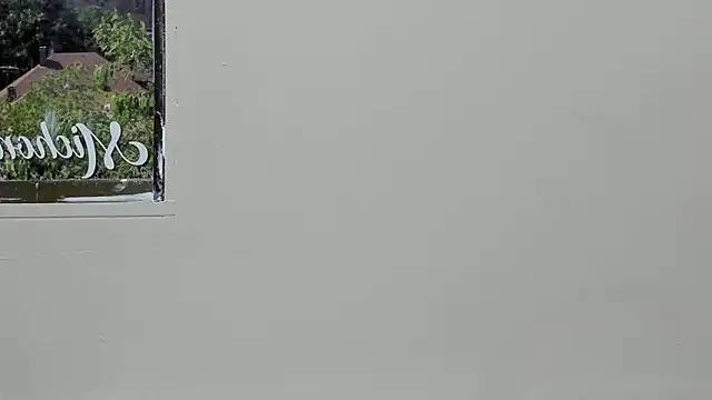 Littleolivia  online show from February 17, 12:48 pm