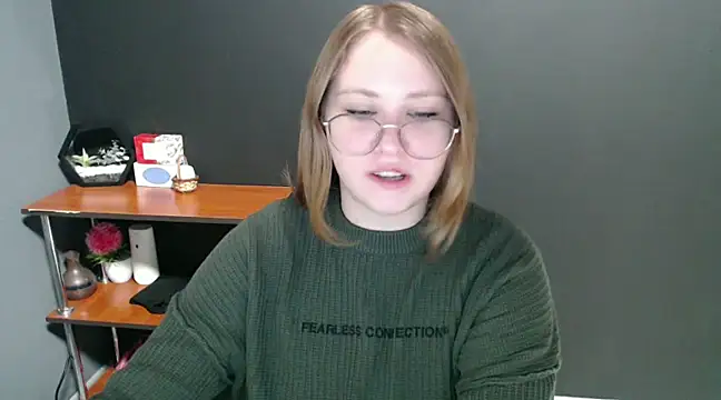 lady minx online show from January 9, 7:21 am