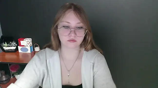 lady minx online show from January 16, 7:28 am