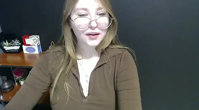 lady minx online show from January 17, 10:44 am