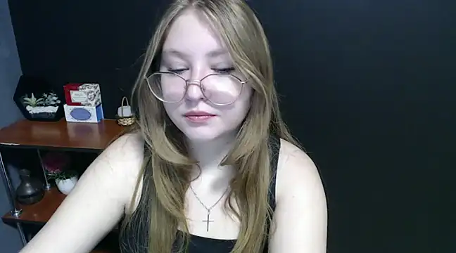 lady minx online show from January 21, 7:47 am