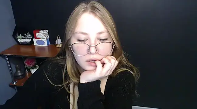 lady minx online show from January 22, 10:29 am