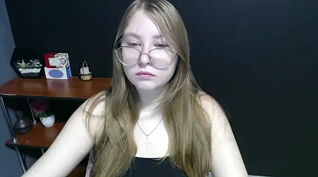 lady minx online show from January 24, 7:19 am