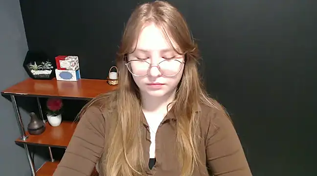 lady minx online show from January 28, 7:22 am