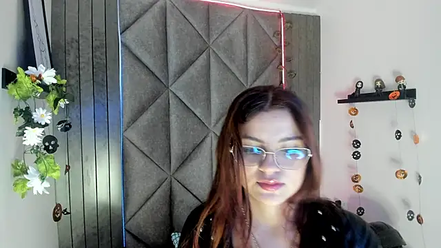 AbbyWathson online show from October 21, 8:20 pm