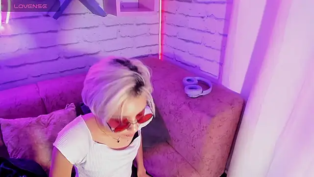 min minjil online show from January 11, 12:07 pm
