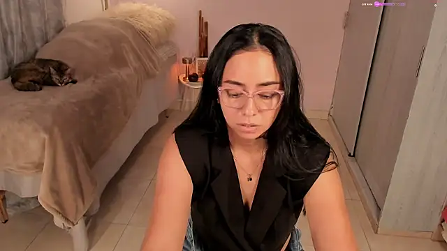 Aleja24Evans online show from May 8, 1:55 am