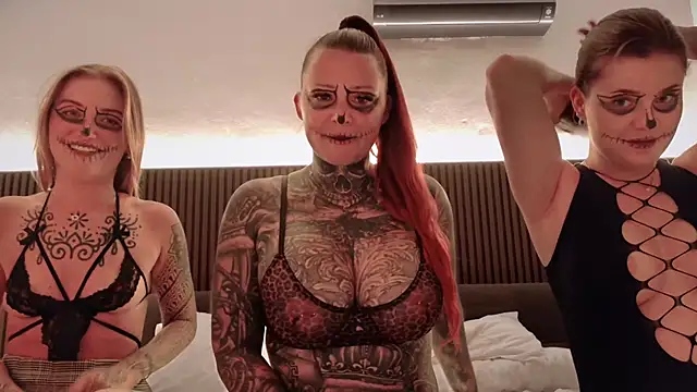 Inked lorena online show from October 31, 7:37 pm