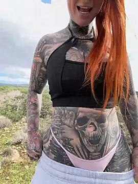 Snapshot of Inked_lorena chatting on February 20, 9:21 am Inked lorena online show from February 20, 9:21 am