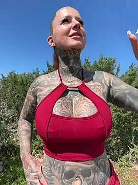 Snapshot of Inked_lorena chatting on March 26, 9:37 am Inked lorena online show from March 26, 9:37 am