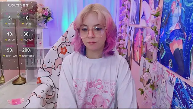 Coconut Mia online show from October 2, 2:13 pm