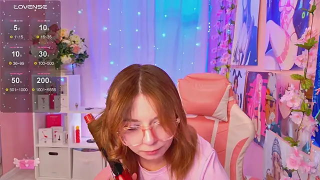 Coconut Mia online show from April 23, 3:14 pm