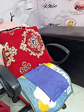 Snapshot of Swet-Love1 chatting on December 10, 6:11 am Swet-Love1 online show from December 10, 6:11 am