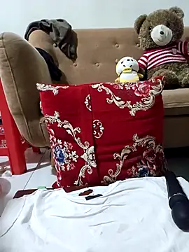 Snapshot of Swet-Love1 chatting on January 14, 9:56 am Swet-Love1 online show from January 14, 9:56 am