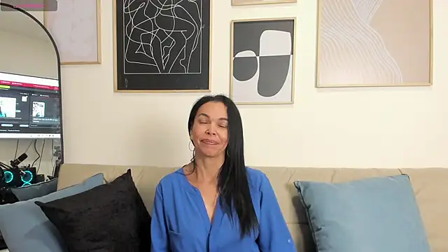 Evawalker  online show from January 19, 4:01 am