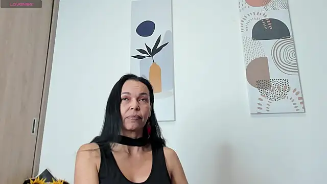 Evawalker  online show from February 14, 1:13 am