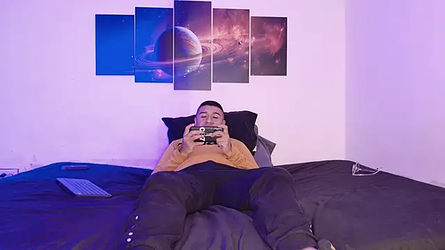 evanandsunny online show from November 30, 9:41 pm