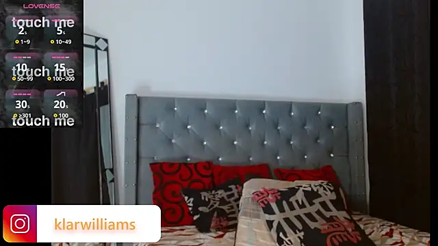 Snapshot of klarwillians chatting on October 13, 7:03 pm klarwillians online show from October 13, 7:03 pm