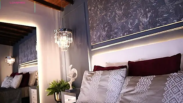 AylinMillerxs online show from March 22, 6:22 pm