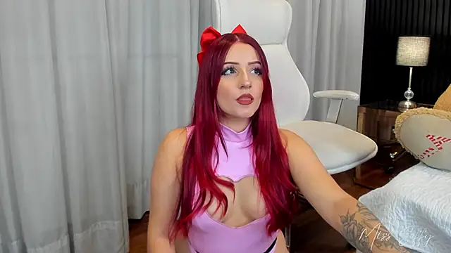 misspaulinaa online show from March 7, 11:16 pm