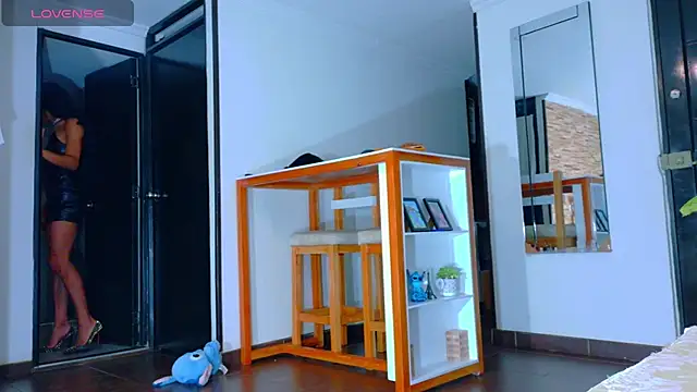 alya lovecraft02 online show from December 16, 1:43 am