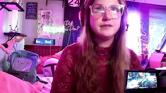 Snapshot of mirannacult chatting on February 2, 6:10 pm mirannacult online show from February 2, 6:10 pm