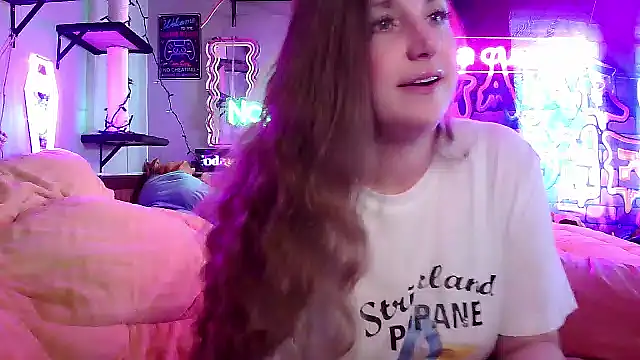 Snapshot of mirannacult chatting on February 24, 5:31 pm mirannacult online show from February 24, 5:31 pm