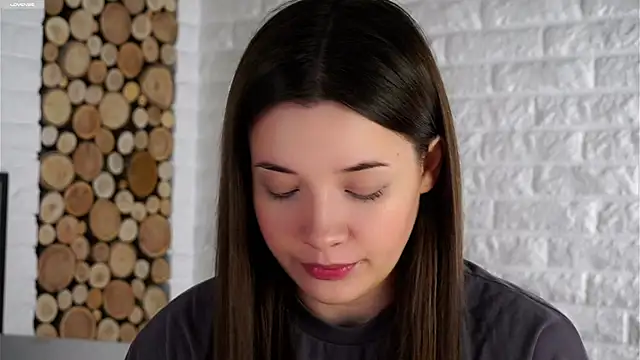 LowOncoming online show from October 14, 1:39 am