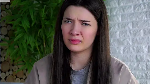 LowOncoming online show from March 24, 3:33 am