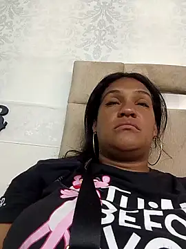 Michelle Brito1 online show from February 15, 9:04 pm