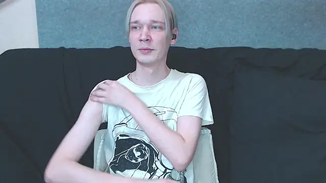 qustci-couple online show from March 3, 12:48 am