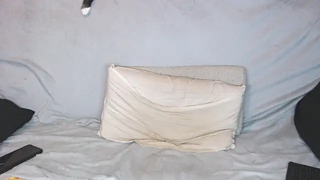 qustci-couple online show from October 18, 8:53 pm