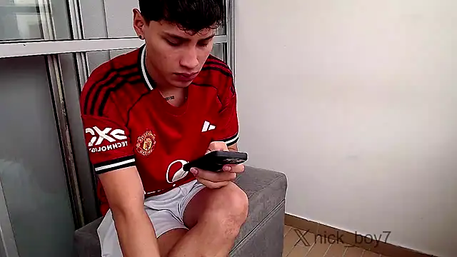 Snapshot of pipeynick chatting on February 19, 12:23 pm pipeynick online show from February 19, 12:23 pm