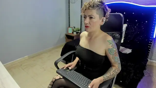 Maria fernandaxxx  online show from December 11, 4:42 pm