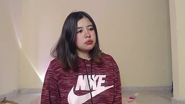  maiahairy  online show from February 12, 1:06 pm