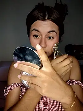 Snapshot of _maiahairy_ chatting on January 15, 7:17 pm maiahairy online show from January 15, 7:17 pm