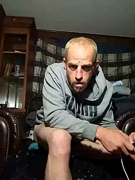 Snapshot of 5g4ever chatting on January 6, 3:53 am 5g4ever online show from January 6, 3:53 am