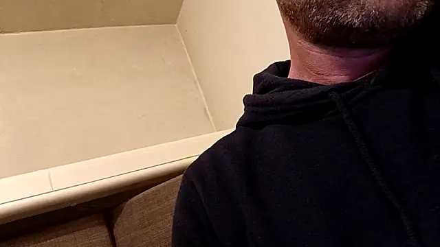 Timbojan28 online show from March 28, 3:55 pm