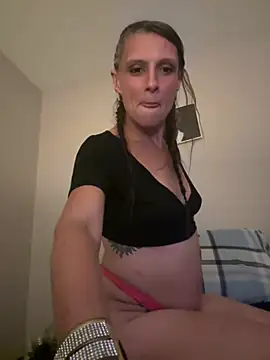 snowrillaxxx online show from July 3, 3:46 am