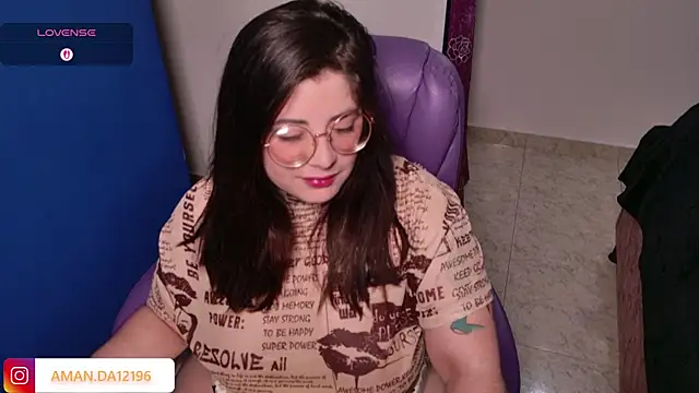 Snapshot of Azamy-12 chatting on March 22, 5:33 am Azamy-12 online show from March 22, 5:33 am