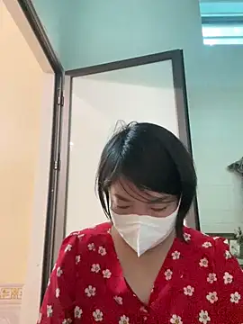 Hachi Sweetbabie  online show from May 9, 4:28 am