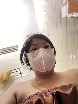 Hachi Sweetbabie  online show from May 9, 10:04 pm