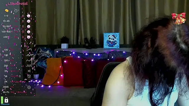 Snapshot of Muse_kitty_jenia chatting on February 4, 6:27 pm Muse kitty jenia online show from February 4, 6:27 pm