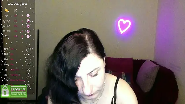 Muse kitty jenia online show from December 2, 6:30 am