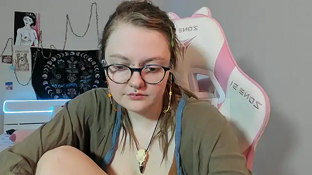 BebKonie online show from March 2, 1:26 am