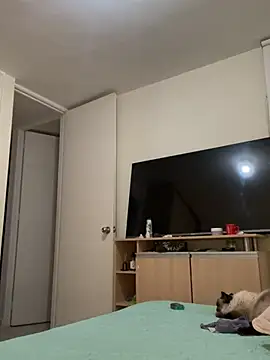 Snapshot of juanasnz99 chatting on December 8, 5:50 am juanasnz99 online show from December 8, 5:50 am